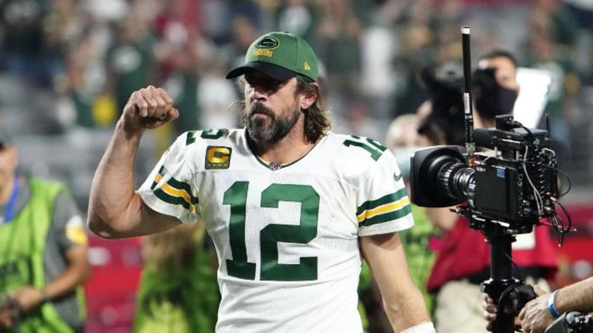 Source -- QB Aaron Rodgers not at Green Bay Packers OTAs - ESPN