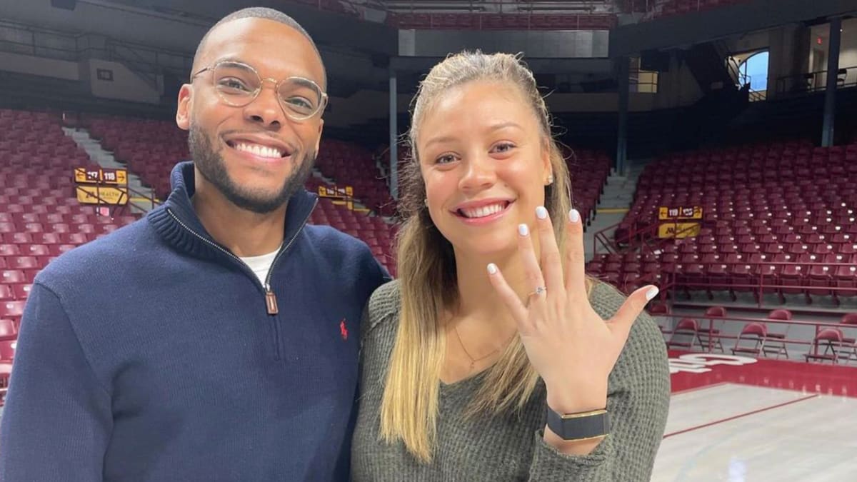 Ex-Gopher stars Andre Hollins, Rachel Banham engaged at Williams