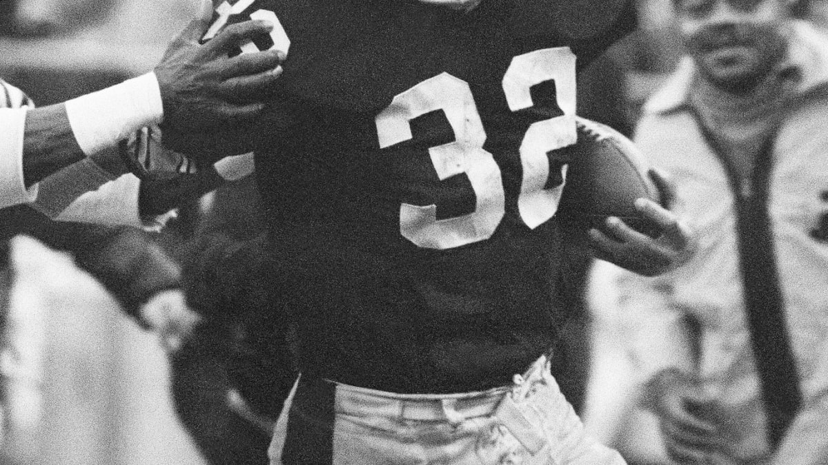 Franco Harris Dead: Steelers Immaculate Reception Hall of Famer Was 72 –  The Hollywood Reporter