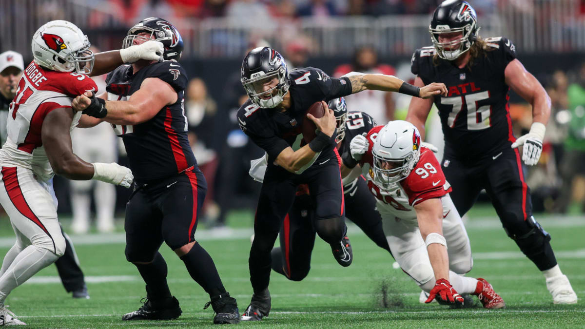 Cardinals miss last-second FG, lose opener to Patriots