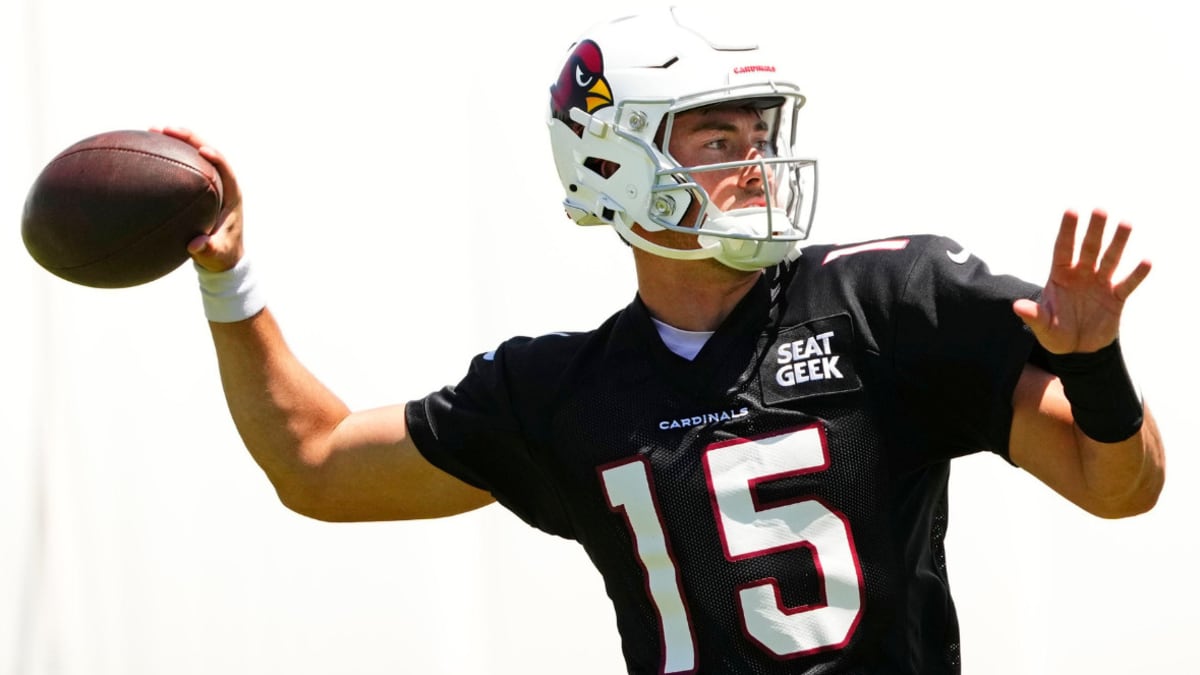 Arizona Cardinals: Comparing Clayton Tune's performance vs. notable rookie  QBs