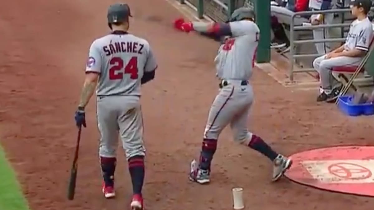 Gary Sánchez Dropped the Leg Kick