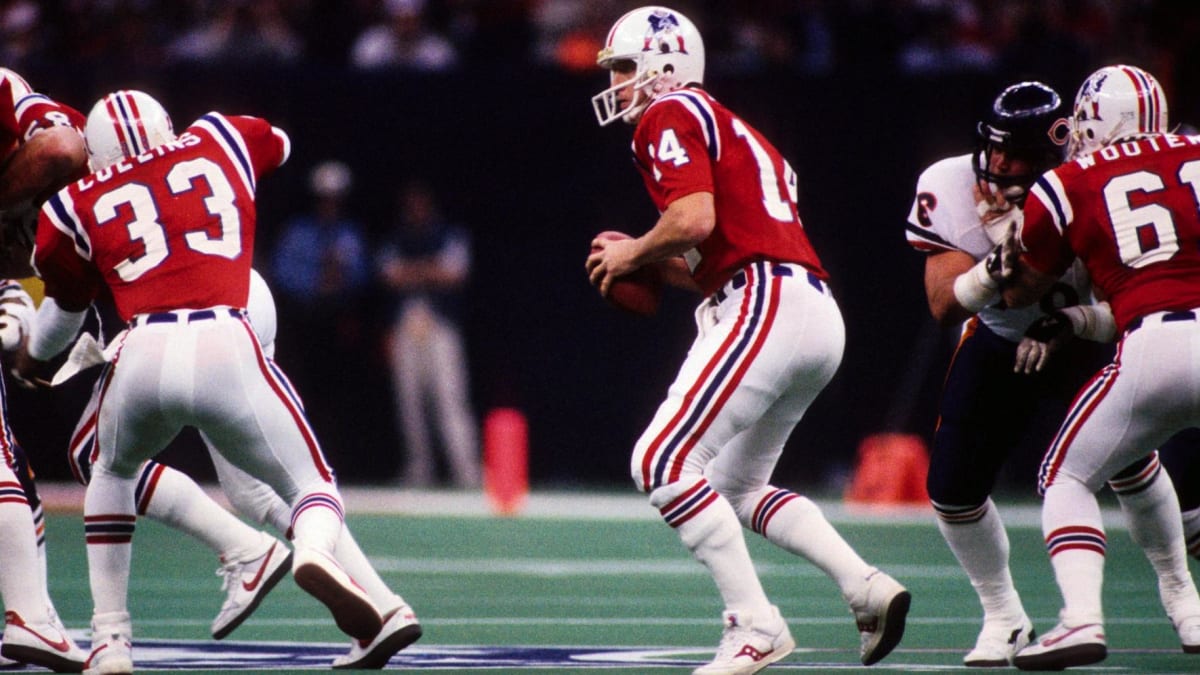 Which Former New England Patriots Star Clearly Misses Red Throwbacks? -  Sports Illustrated New England Patriots News, Analysis and More