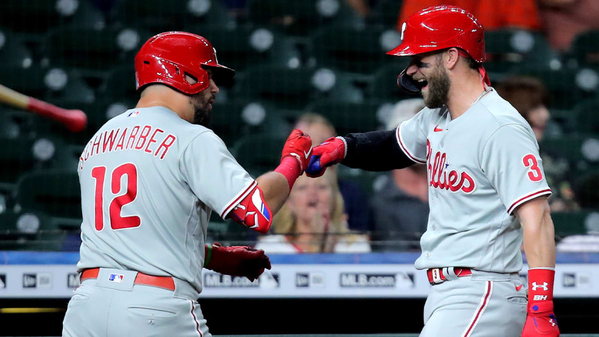 Phillies edge Rays, capture World Series