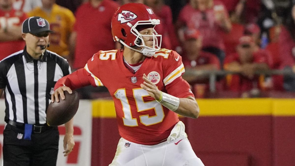 NFL Week 6 Betting Storylines: Patrick Mahomes' Undefeated Underdog Record  in Jeopardy When Chiefs Take on Bills at Home