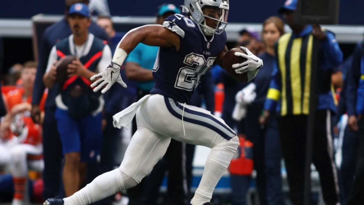 Cowboys' Tony Pollard Has Career Day vs. Bears