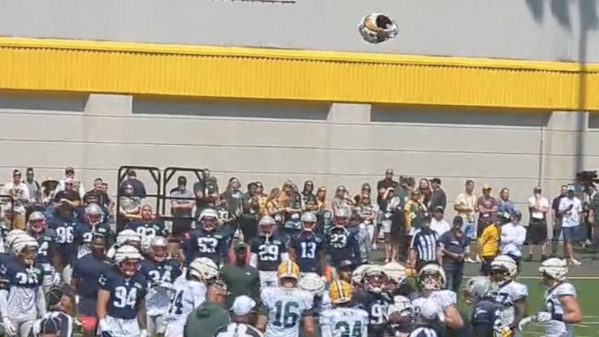 Several Fights Breaking Out At Patriots, Packers Practice Thursday - The  Spun: What's Trending In The Sports World Today