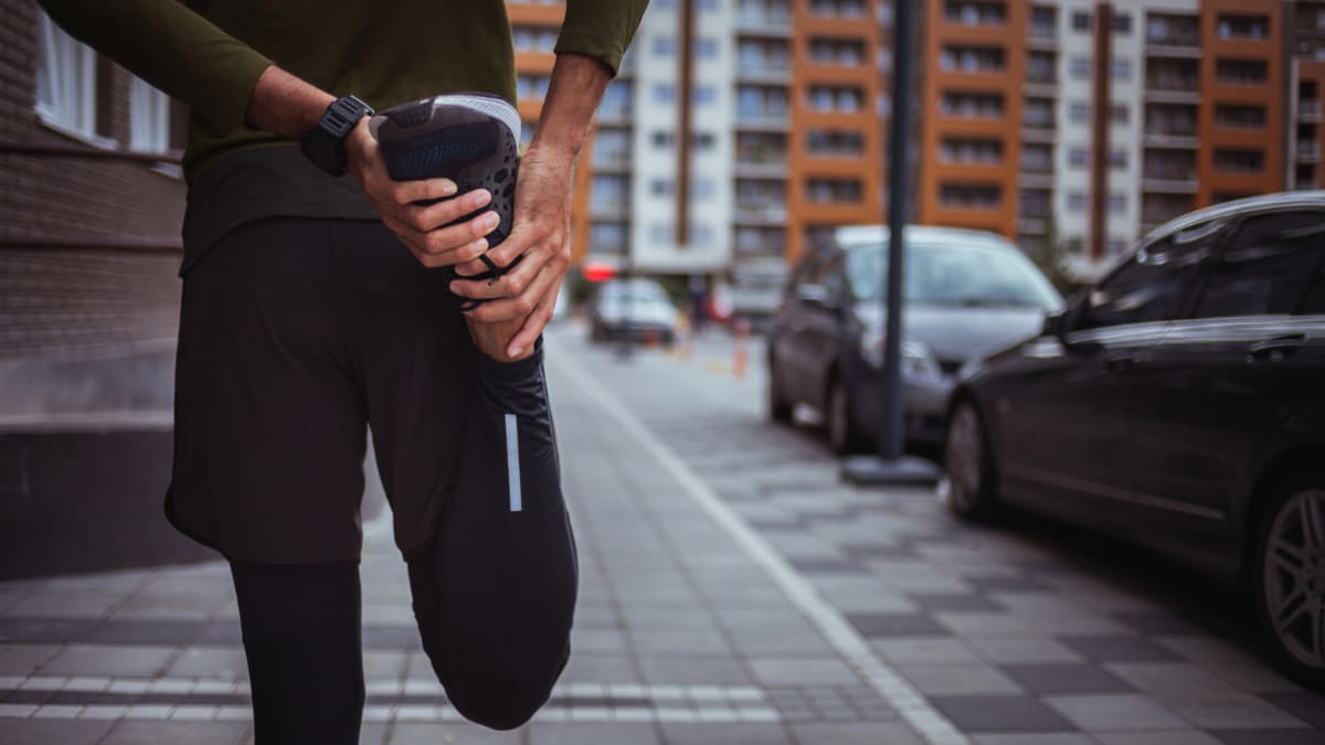 Men Sports Tights with Pockets Elastic Waist Drawstring Tapered Running  Leggings 