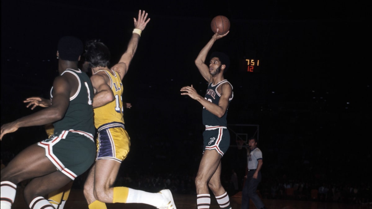 On this day in 1975: Kareem Abdul-Jabbar scores 50 against the 