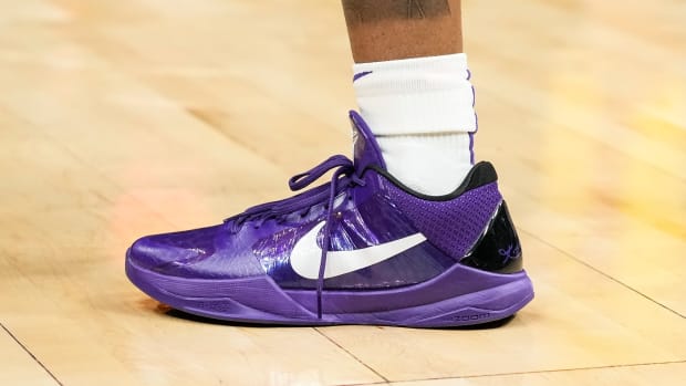 Ten Best Sneakers Worn by Los Angeles Lakers in 2021-22 Season