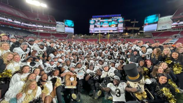 Wake Forest finishes season strong, defeats Missouri in Gasparilla Bowl