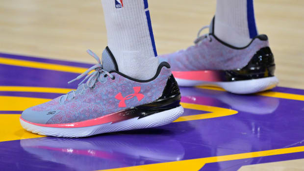 Stephen curry shoes clearance 1 purple women