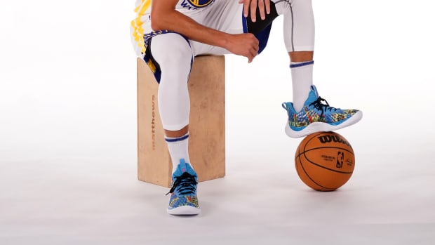 Stephen Curry Wears Candy-Inspired Shoes at NBA Media Day - Sports