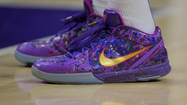 Kobe 4 deals shoes