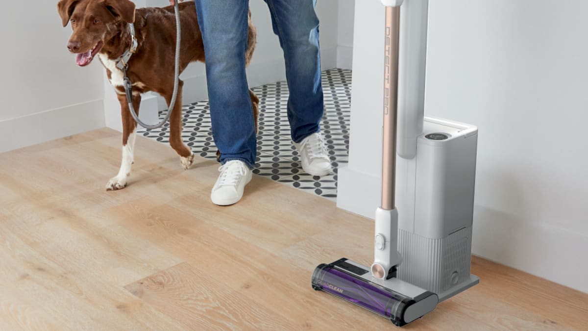 Reviewers Are Ditching Their Dysons for This Cordless Vacuum