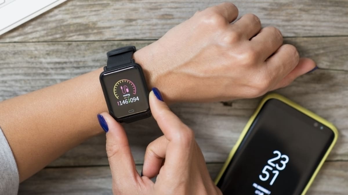 Smartwatches with discount blood pressure monitoring