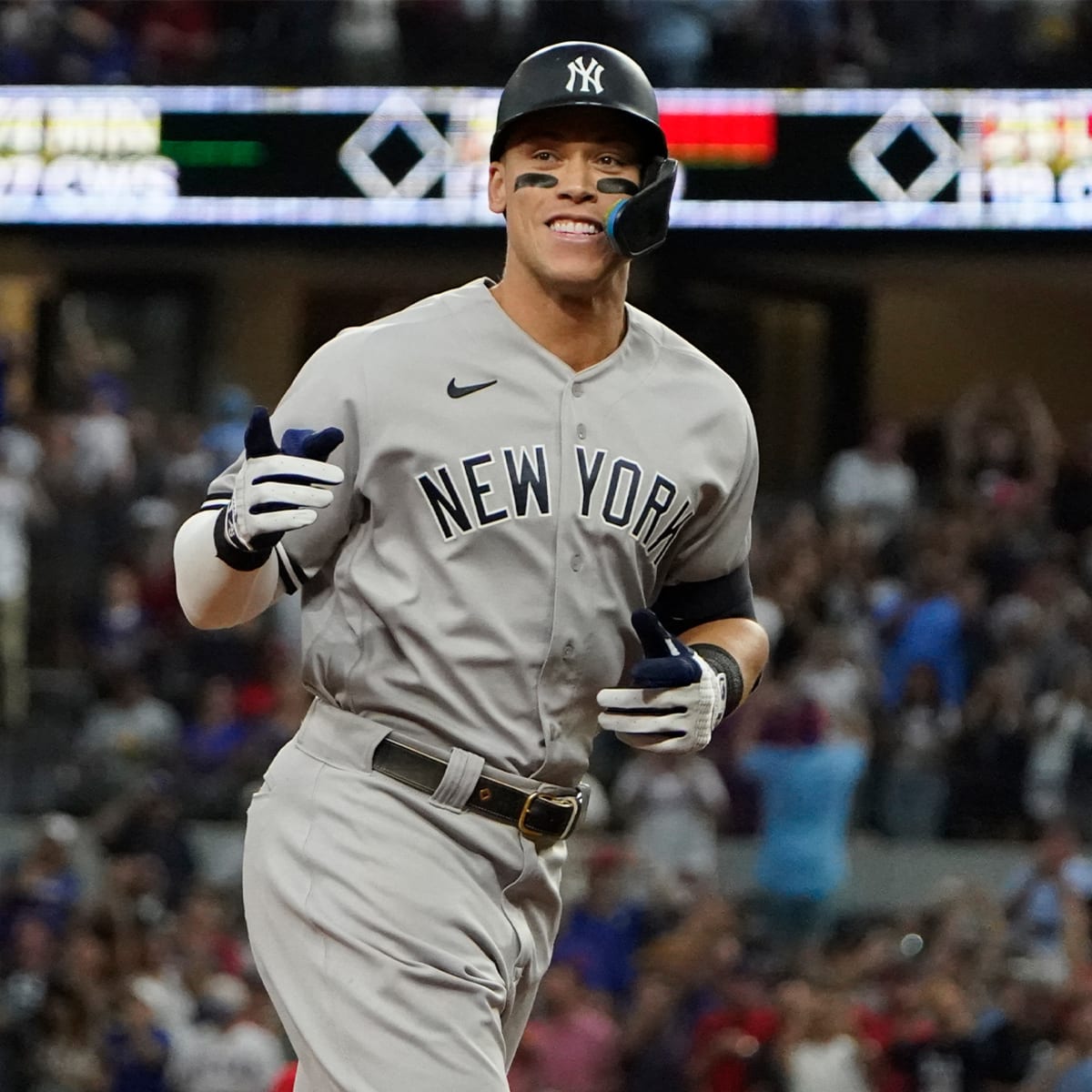 Aaron Judge Says He Predicted He'd Play for Giants Back in 2010 - Sports  Illustrated