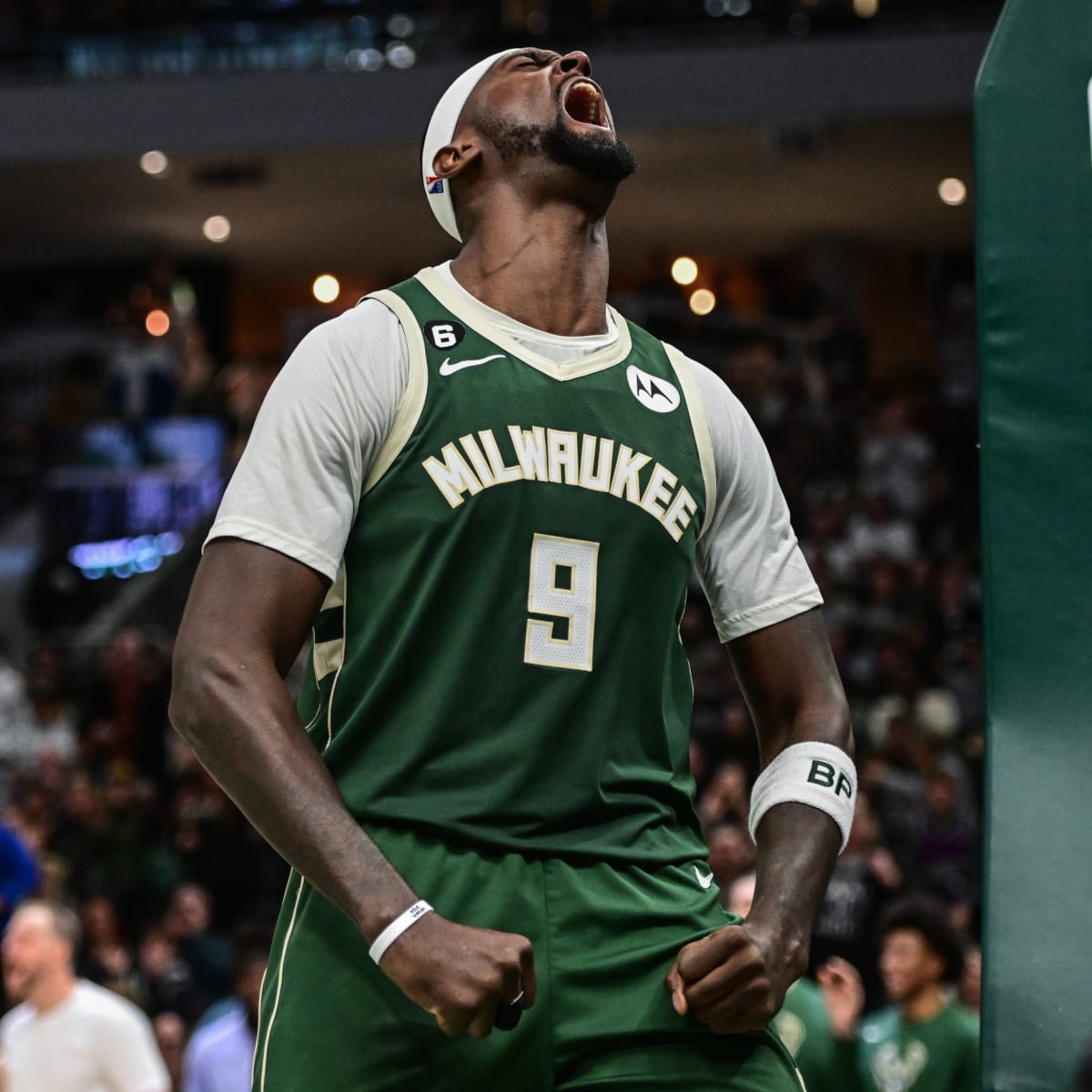 regen Vruchtbaar Weinig Bobby Portis Jr. to show off his acting chops in the film "SWEETWATER" -  Sports Illustrated Milwaukee Bucks News, Analysis and More