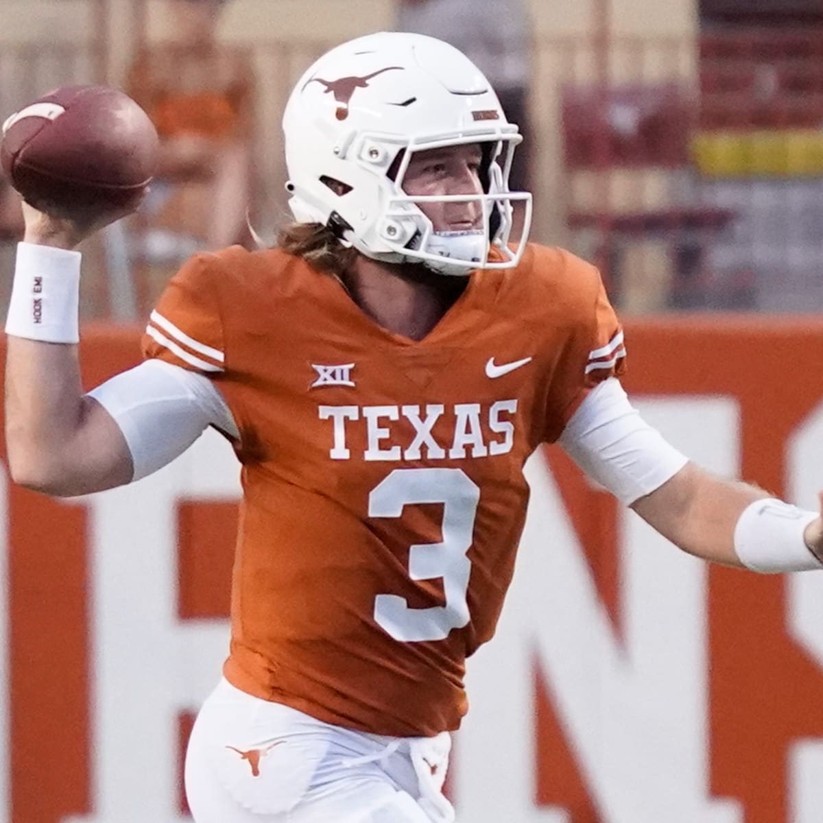 11 Texas vs. #3 Alabama Prediction, CFB Picks & Odds: Sat, 9/9 on