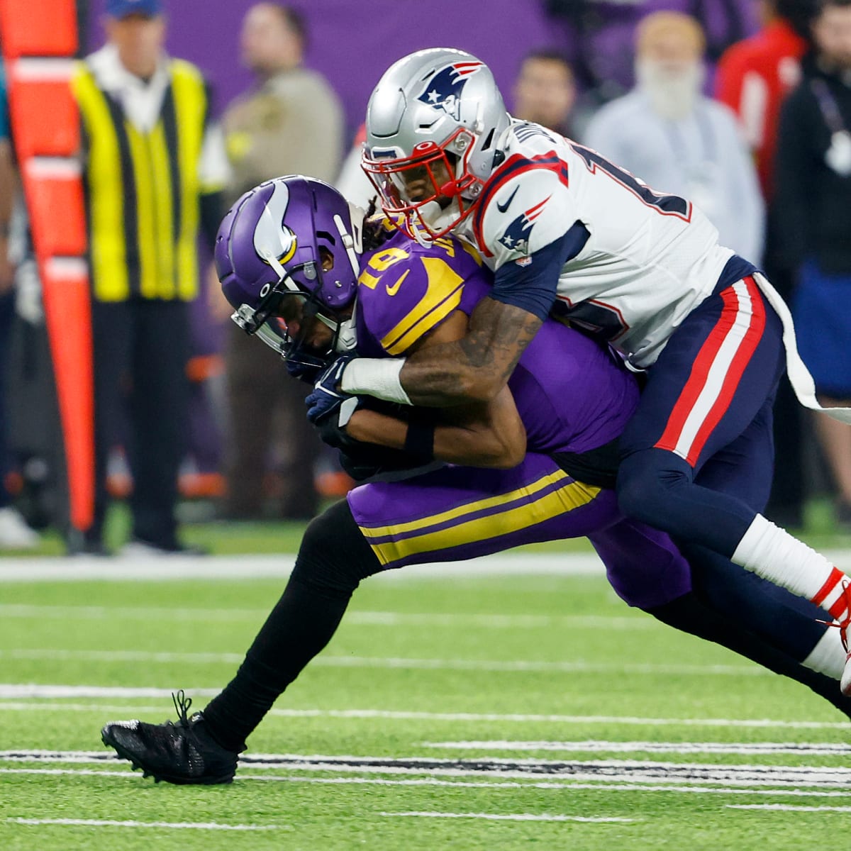 New England Patriots 26-33 Minnesota Vikings: Kirk Cousins throws three TDs  as Vikings leave it late to sink Pats on Thanksgiving, NFL News