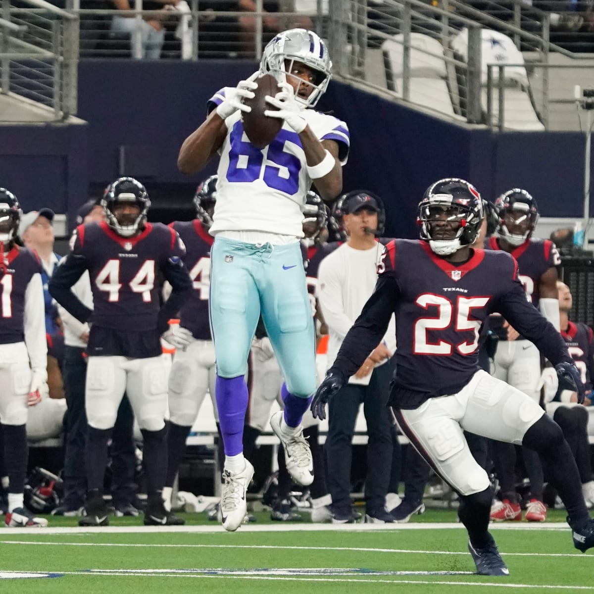 Houston Texans: Who is the Texans' free agent wide receiver, Noah Brown