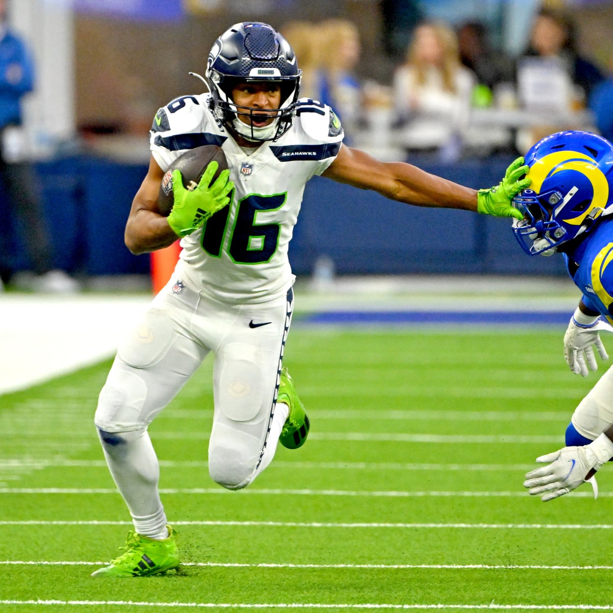 Seattle Seahawks' Tyler Lockett asked San Francisco 49ers for help