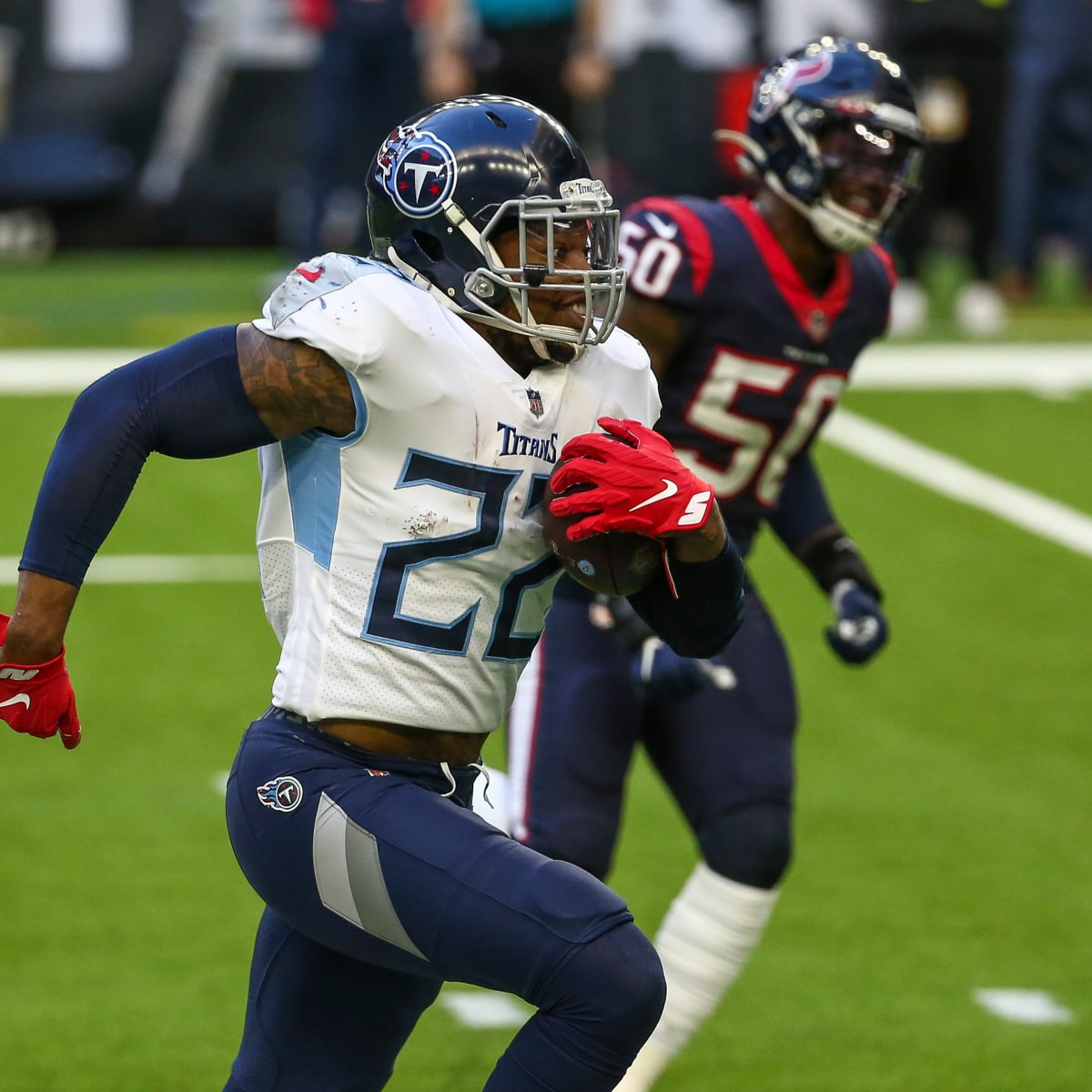 Raiders face challenge in stopping Titans RB Derrick Henry