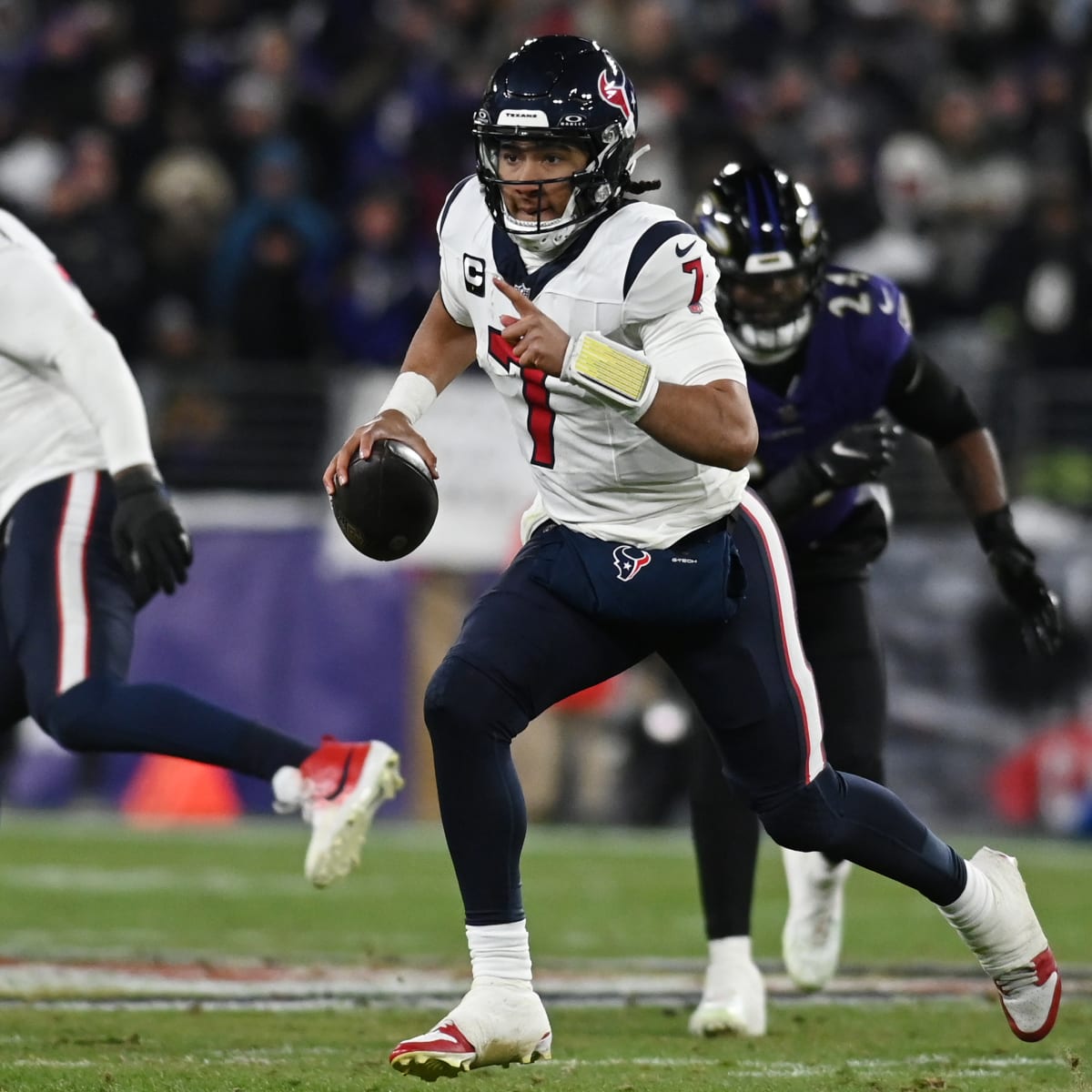 This Is A Young Dude's League': Houston Texans Rookie C.J. Stroud Dazzles  At NFL Skills Challenge - Sports Illustrated Houston Texans News, Analysis  and More