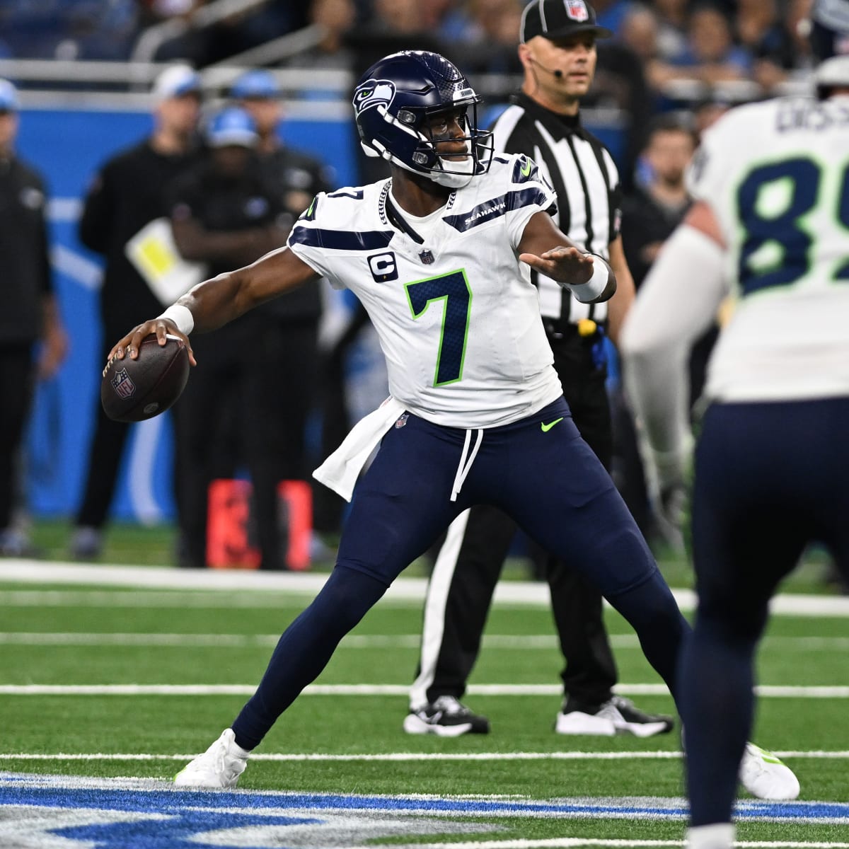 Seahawks' Geno Smith claps back at fan: 'Not a real stat'