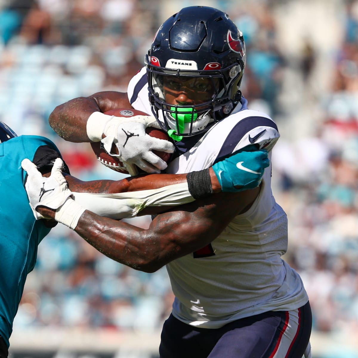 Houston Texans: Rookie RB Dameon Pierce shows promise in debut