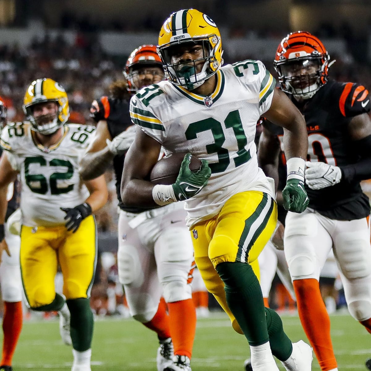 Packers RB Emanuel Wilson's Big Night Honors Father - Sports Illustrated Green  Bay Packers News, Analysis and More