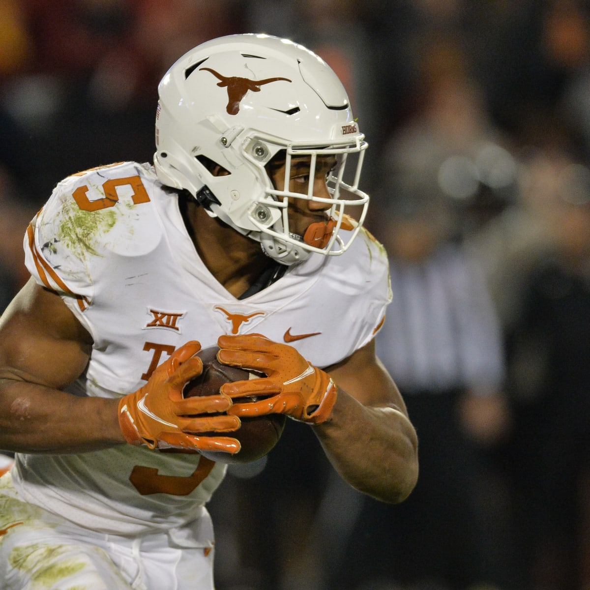 Farewell to Bijan Robinson, the Best Running Back in College Football