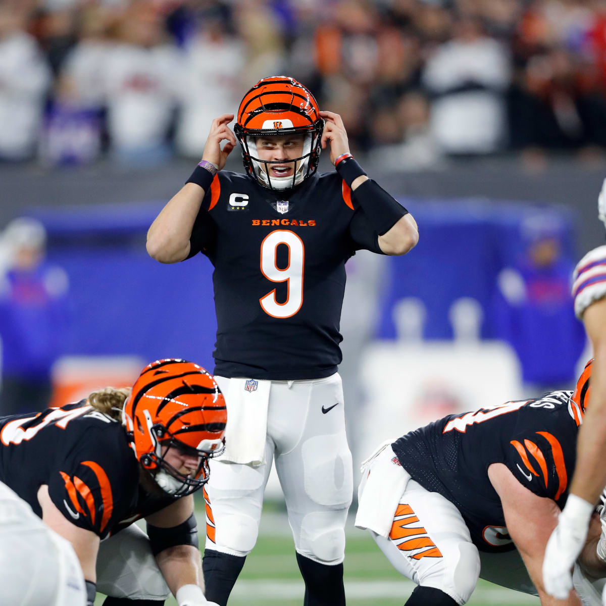 Joe Burrow on Bengals' Playoff Matchup With Bills: 'I Never Feel Like An  Underdog' 