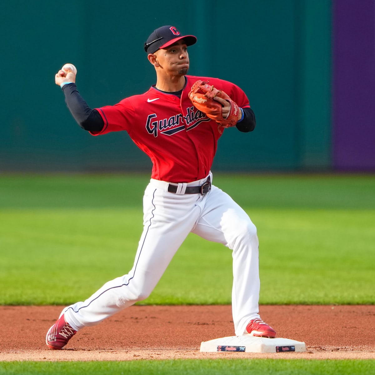 Is Cleveland Guardians Infielder Andres Gimenez The Next Young