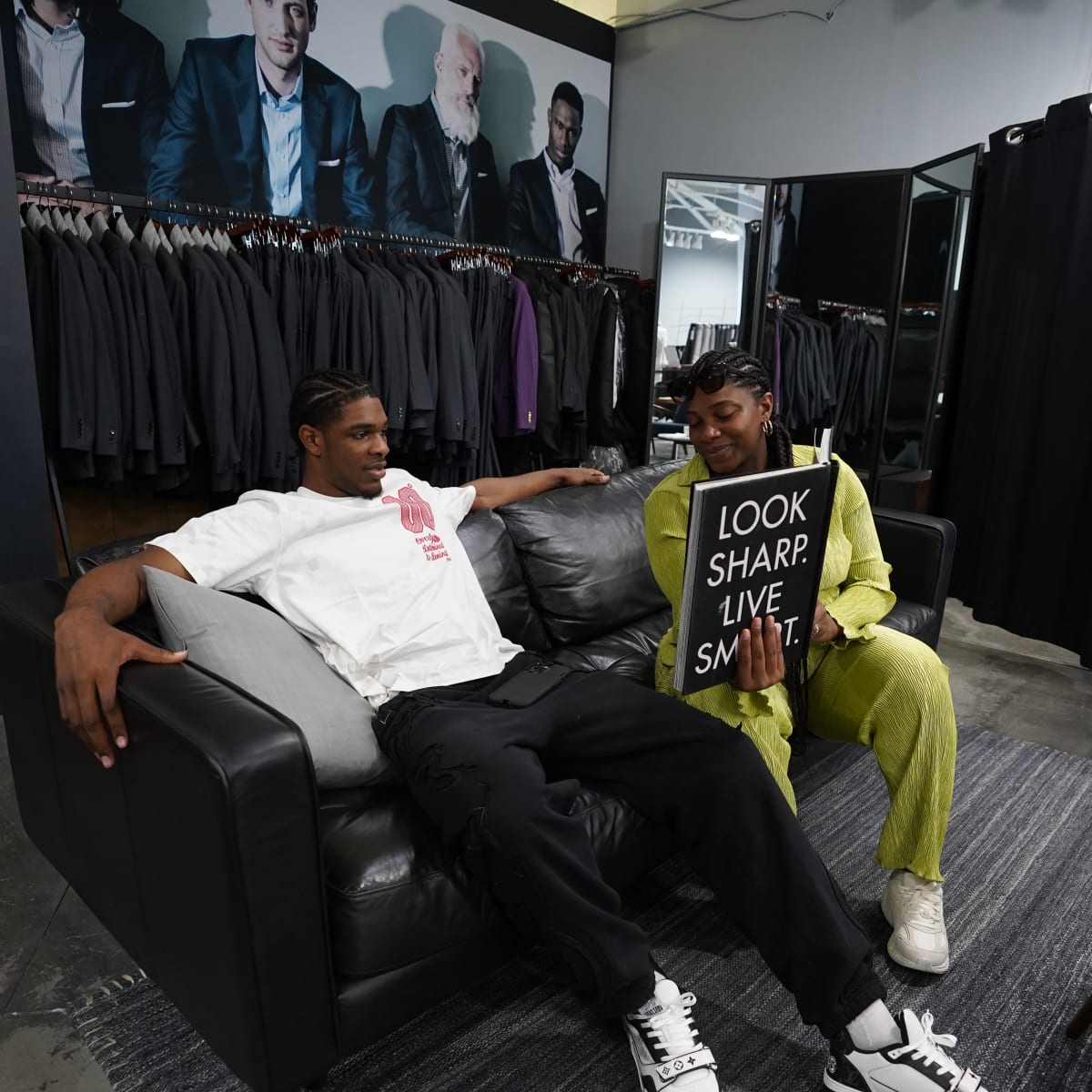 NBA draft 2023: Scoot Henderson's bling-heavy outfit includes his