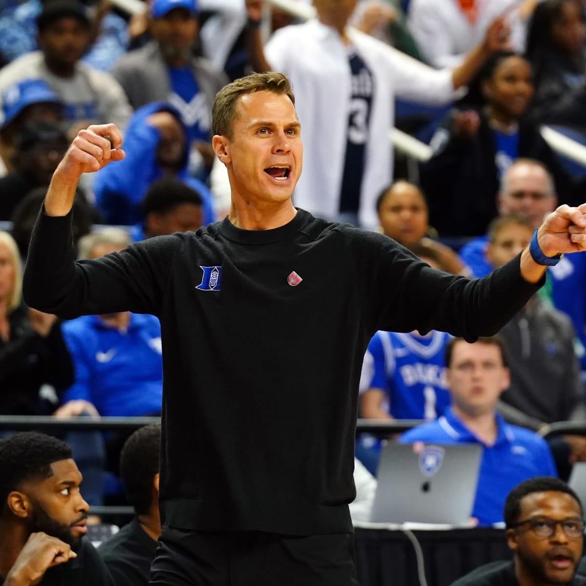 Recruiting roundup: Head coach-in-waiting Jon Scheyer completes