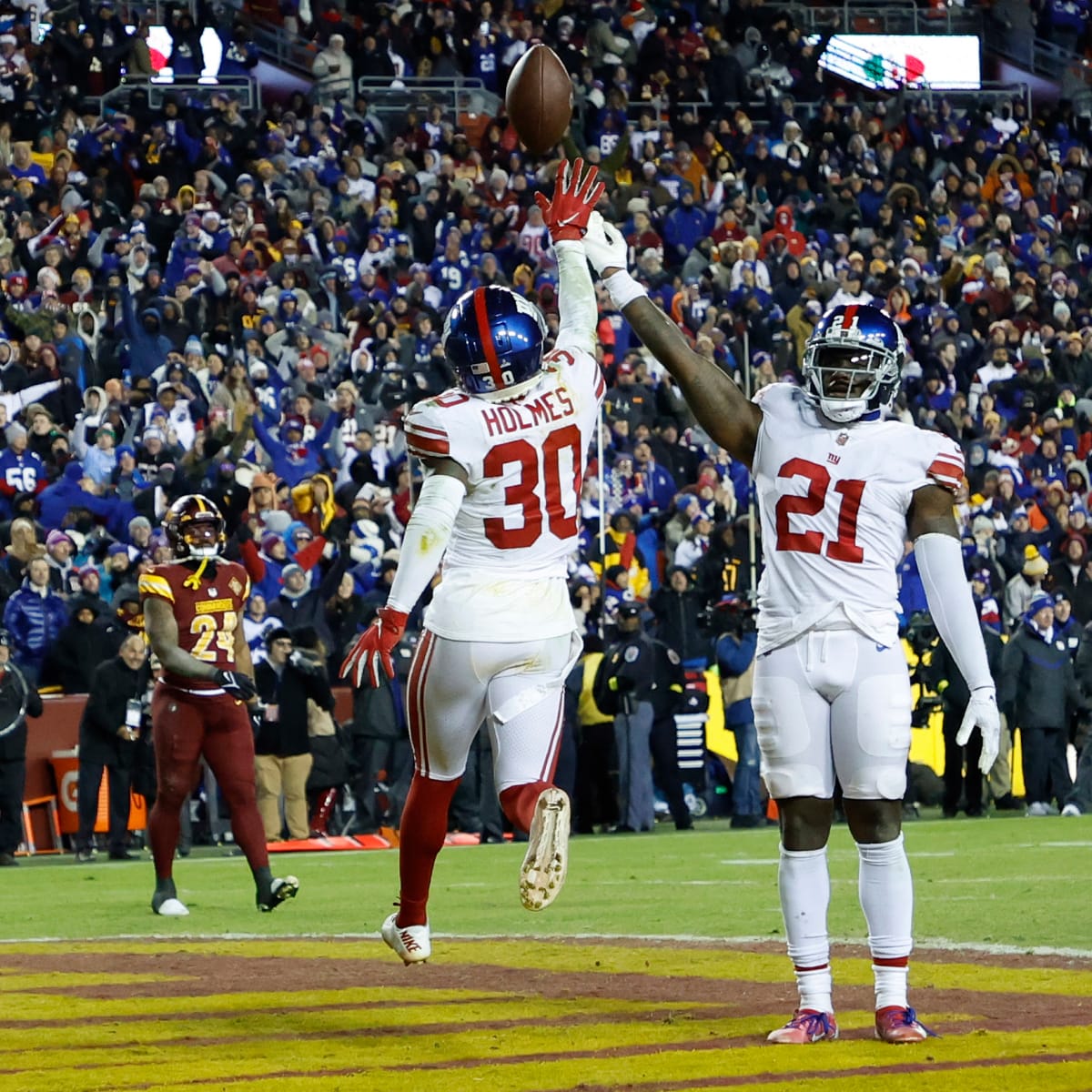 Kayvon Thibodeaux, Giants beat Commanders in prime time to end winless  streak 