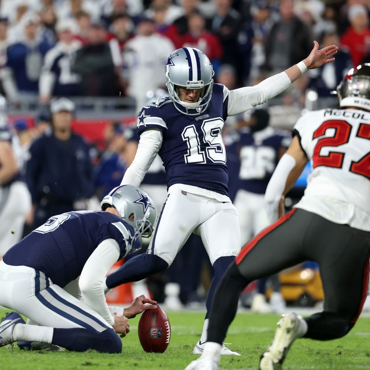 Cowboys K Brett Maher refuses to be iced when officials bungle