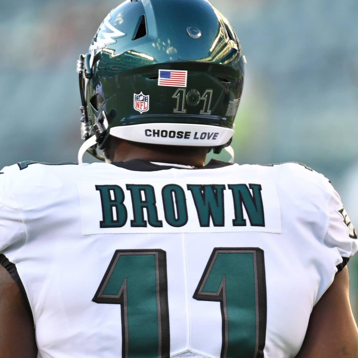 How to buy A.J. Brown Eagles gear