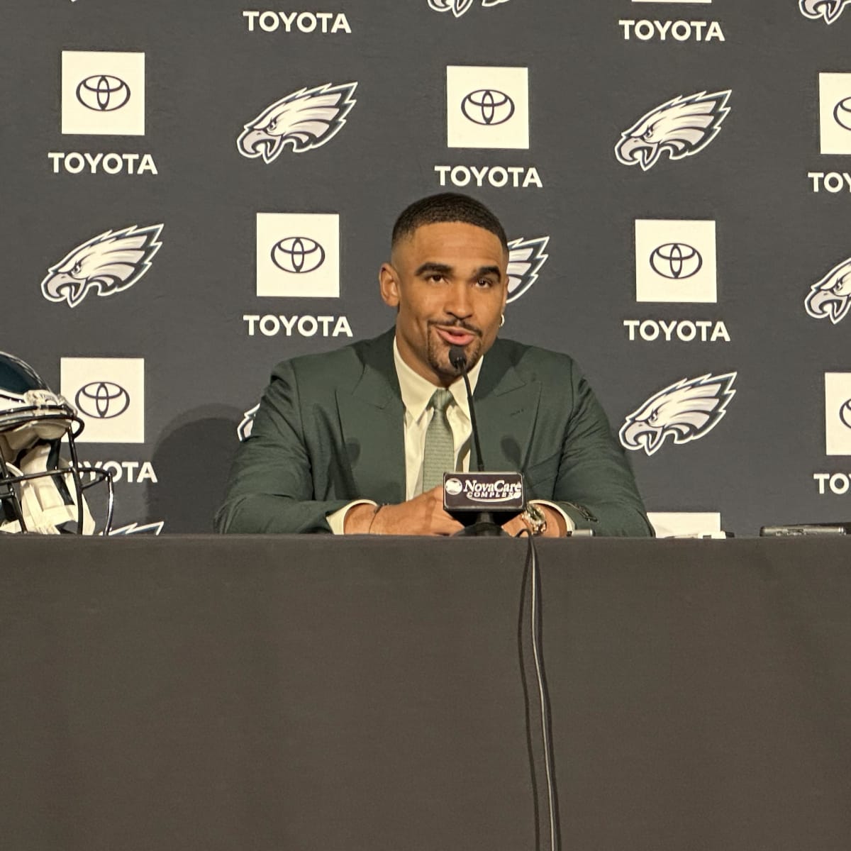 Philadelphia Eagles quarterback Jalen Hurts on new deal: Money is nice.  Championships are better - 6abc Philadelphia