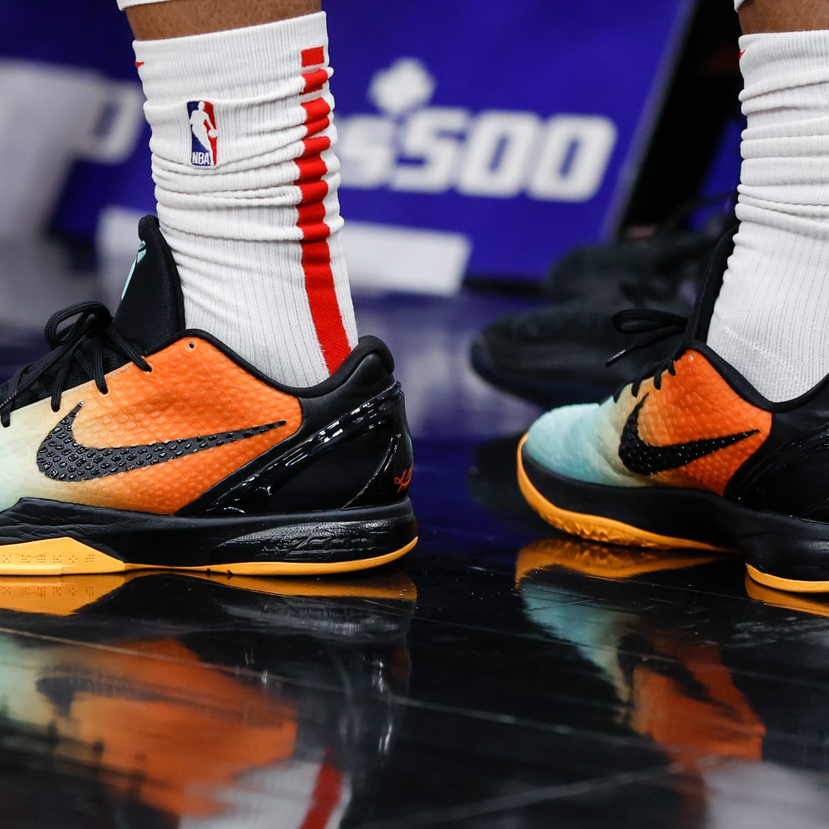 En necesidad de planes suerte DeMar DeRozan Wears Never-Before-Seen Nike Kobe 6 Colorway - Sports  Illustrated FanNation Kicks News, Analysis and More