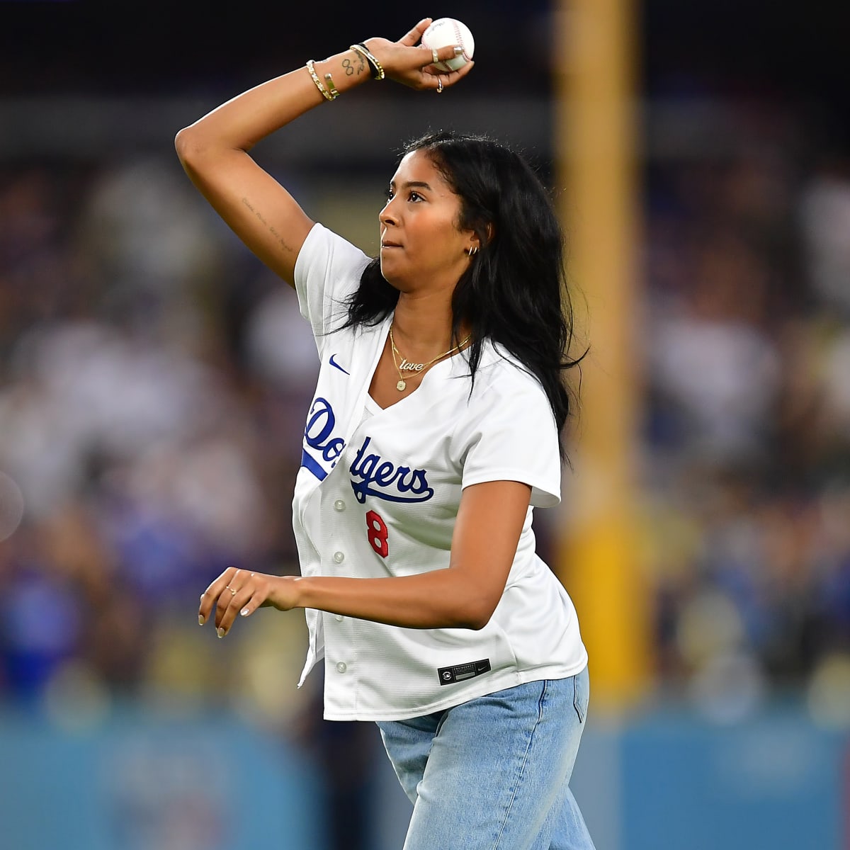 Kobe Bryant's daughter Natalia throws ceremonial first pitch as LA