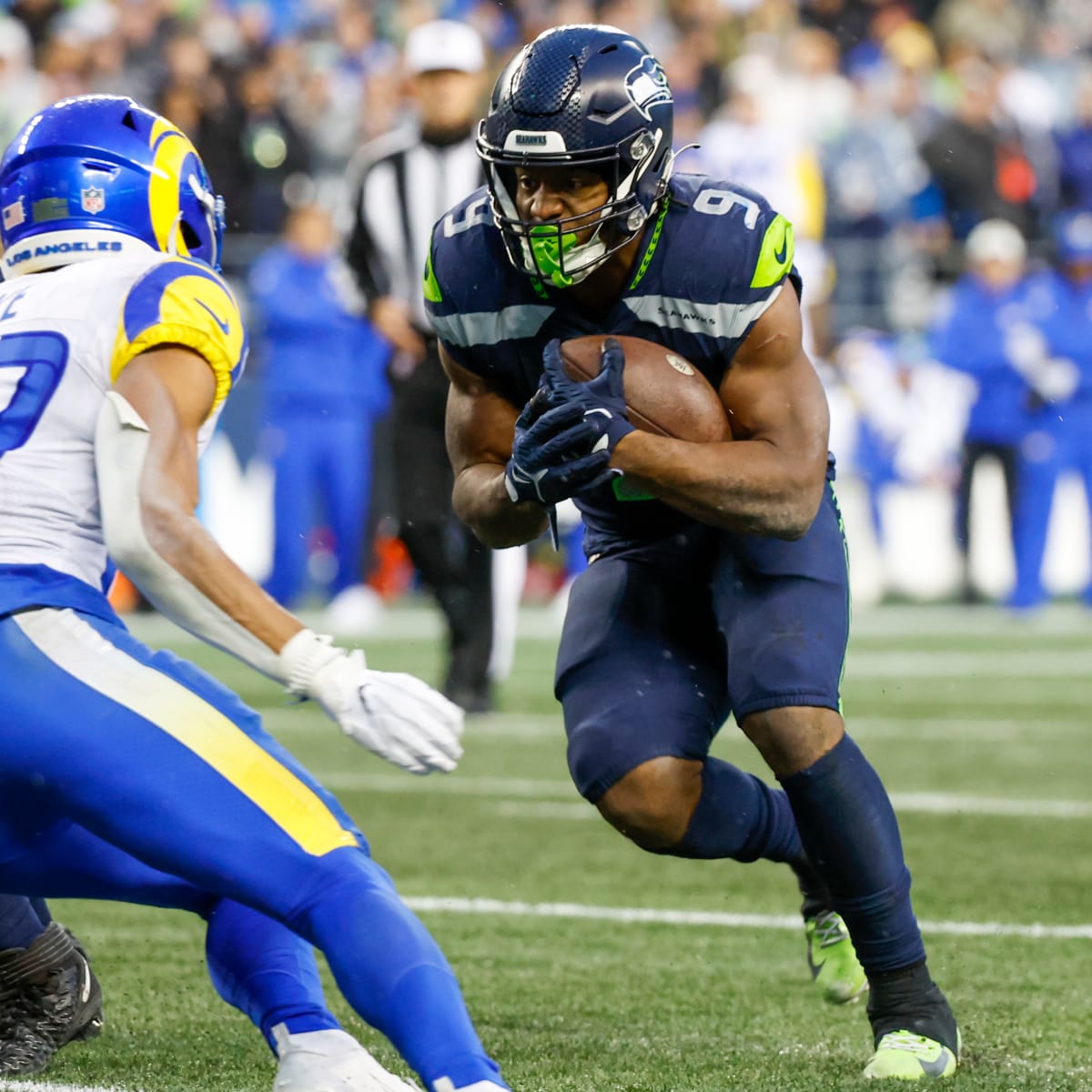 Will Kenneth Walker be the Offensive Rookie of the Year? : r/Seahawks