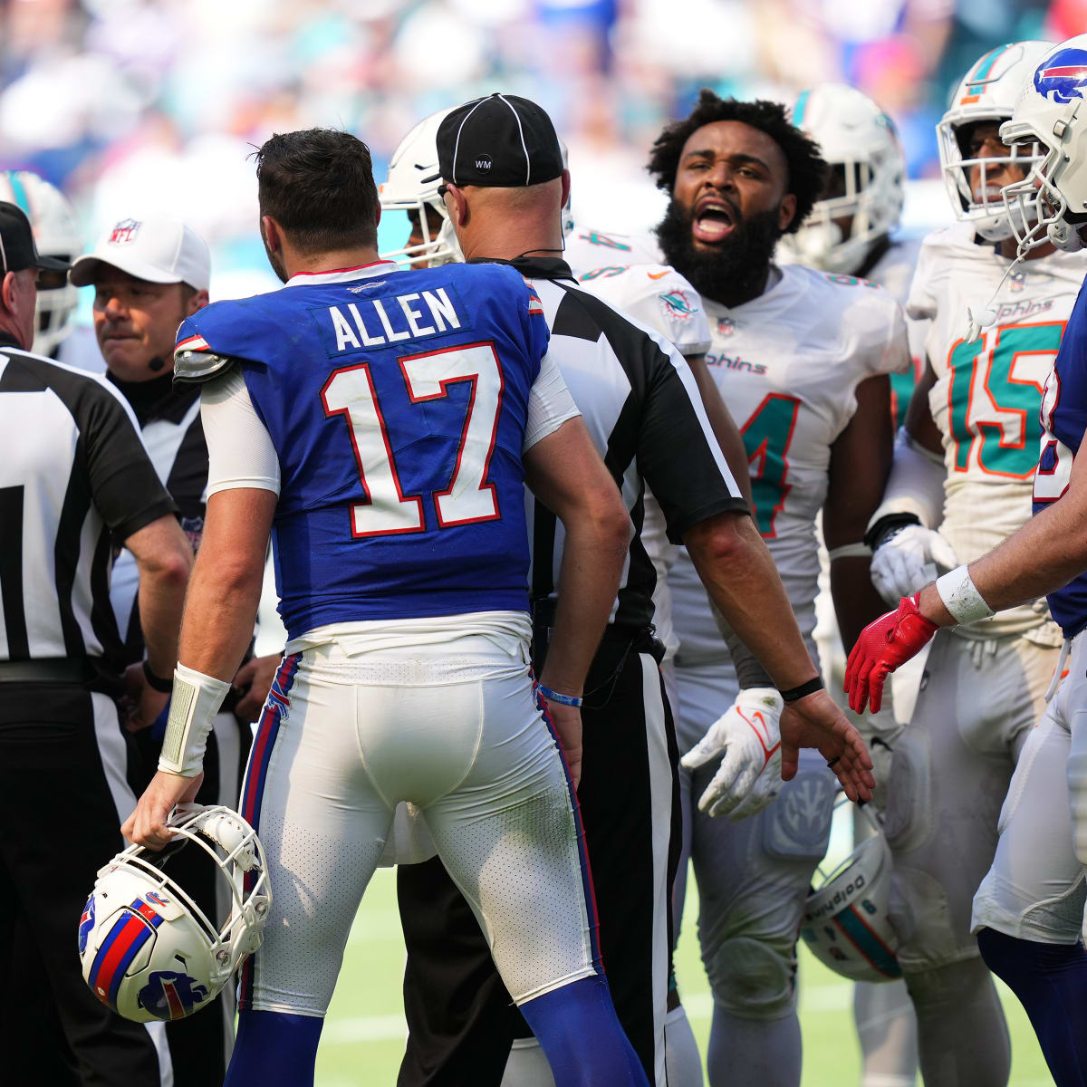 Divionsal Drama: Buffalo Bills left tackle Dion Dawkins says he's 'not a  fan' of Miami Dolphins' Christian Wilkins - The Phinsider