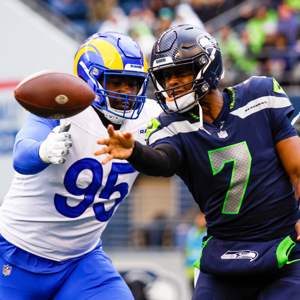 FINAL: Los Angeles Rams Upset Seattle Seahawks 30-13 After Big Second Half  - Sports Illustrated Seattle Seahawks News, Analysis and More