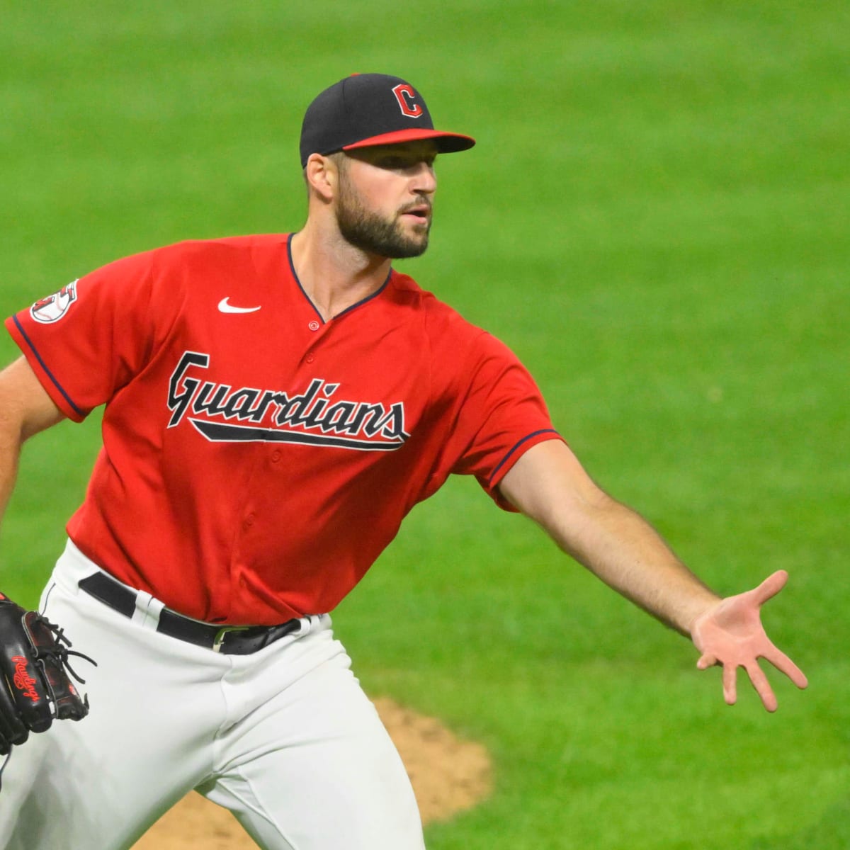 CLEVELAND, OH - AUGUST 01: Cleveland Guardians relief pitcher