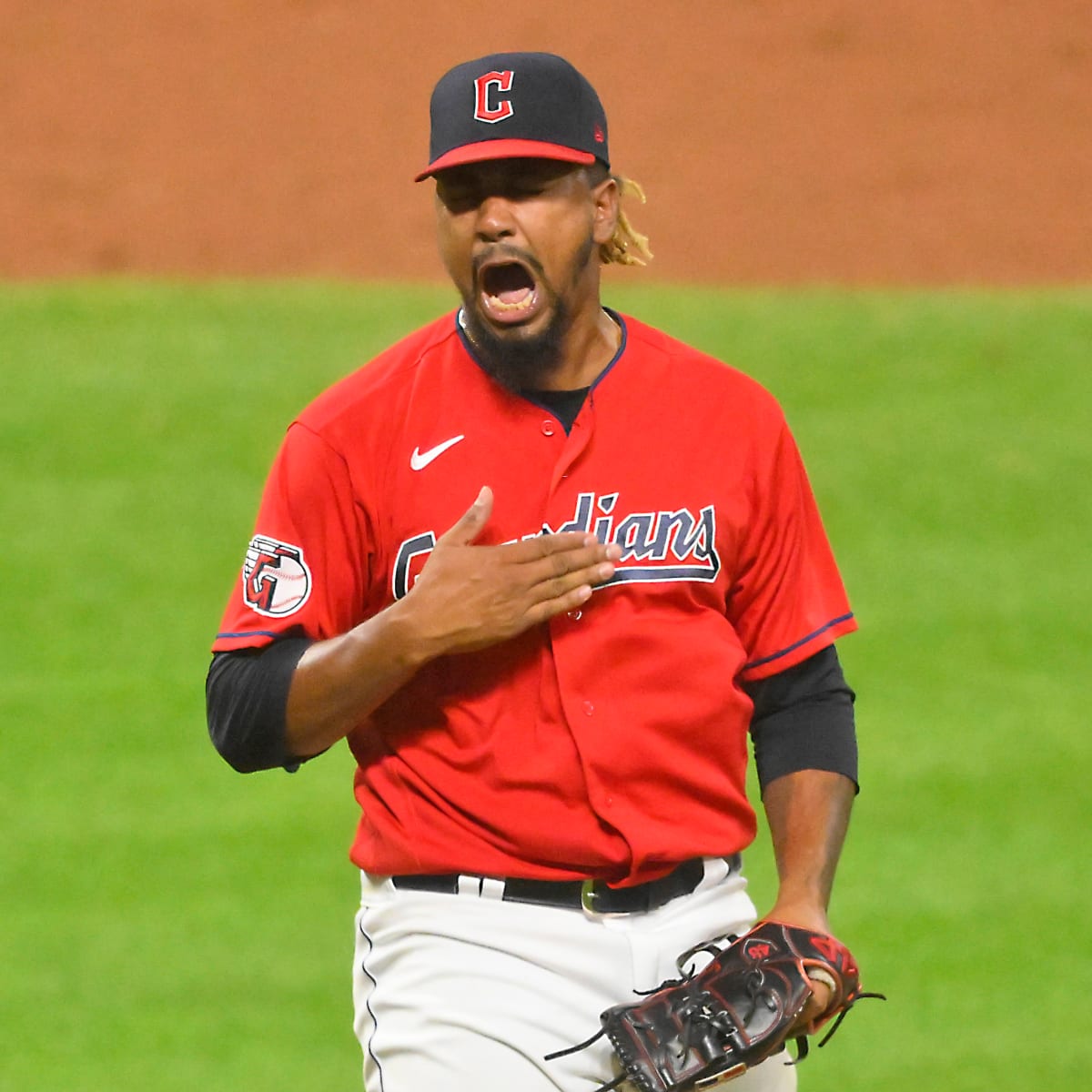 Edwin Díaz, Emmanuel Clase win 2022 Relievers of the Year Award