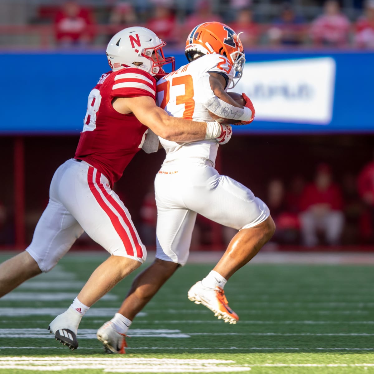 Huskers Ill-Prepared After Injury and Interceptions as Illinois Indomitable  against Ineptitude - All Huskers