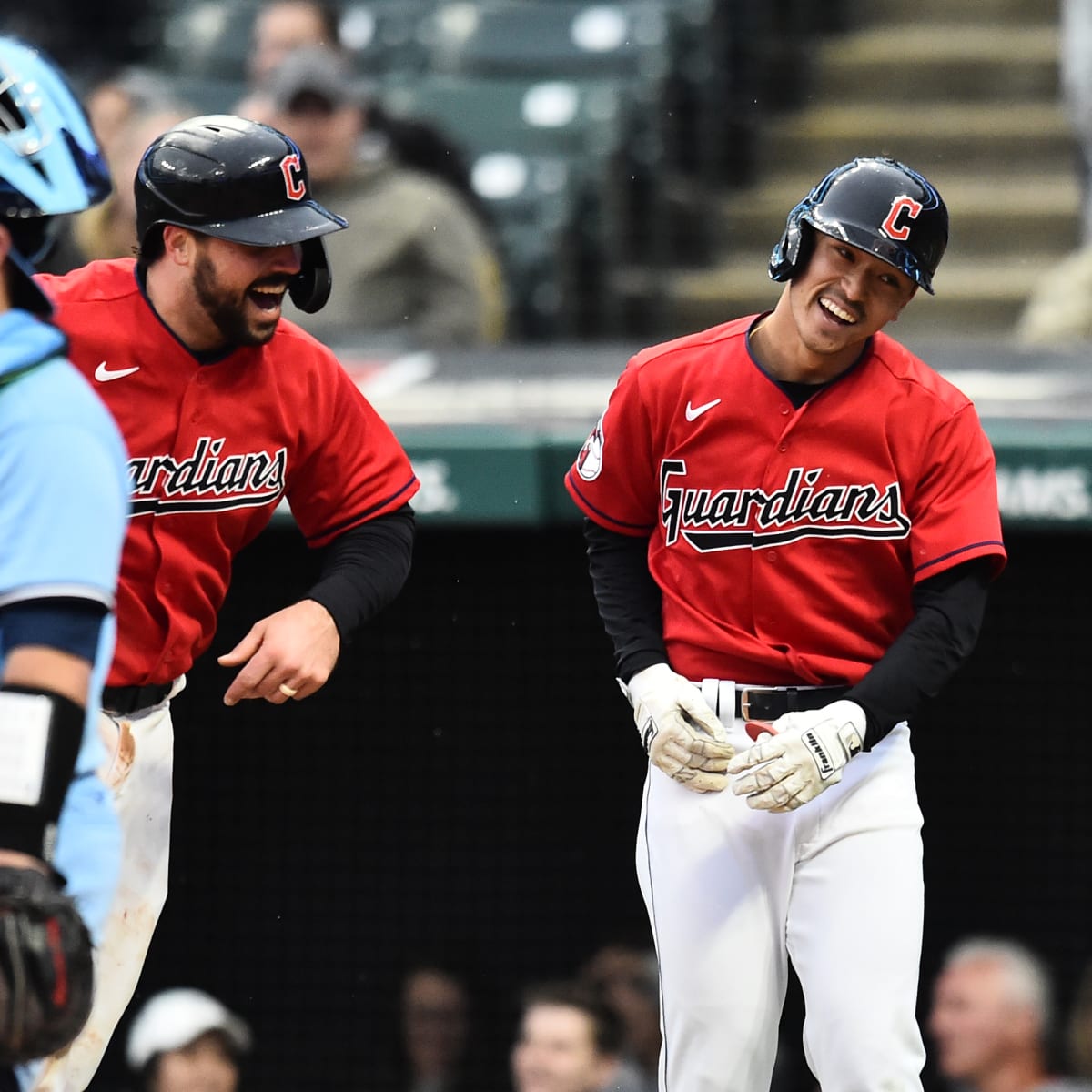 Steven Kwan hits first homer, Guardians beat Blue Jays, 6-5