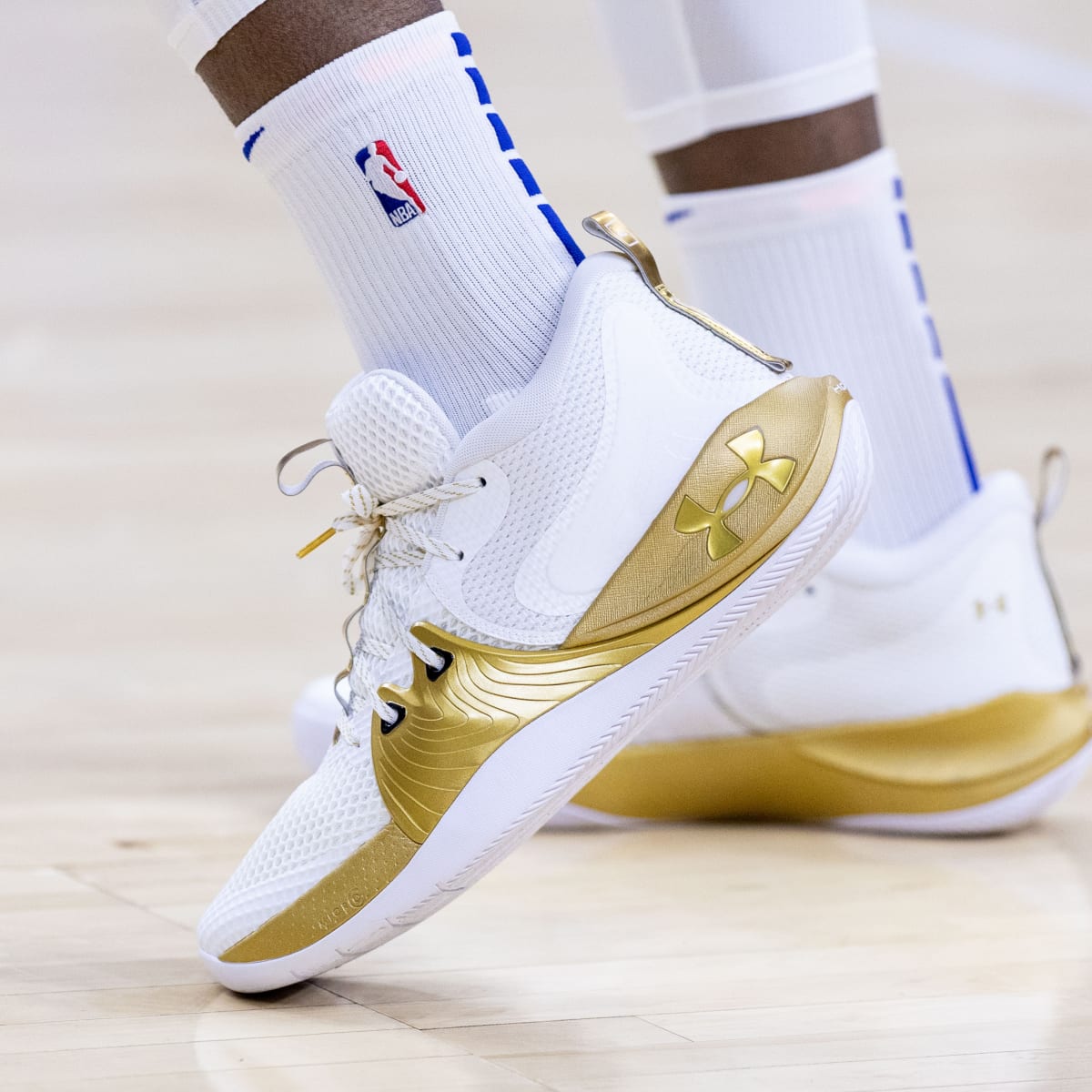 auditie Verlammen fantoom Joel Embiid Scores 41 Points in Under Armour Embiid One - Sports  Illustrated FanNation Kicks News, Analysis and More